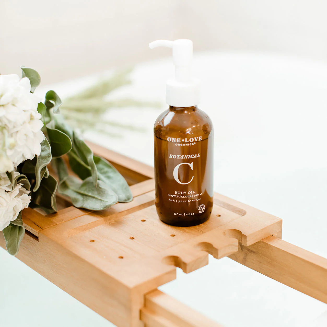 2424-botanical-c-body-oil-4.webp Botanical C Body Oil