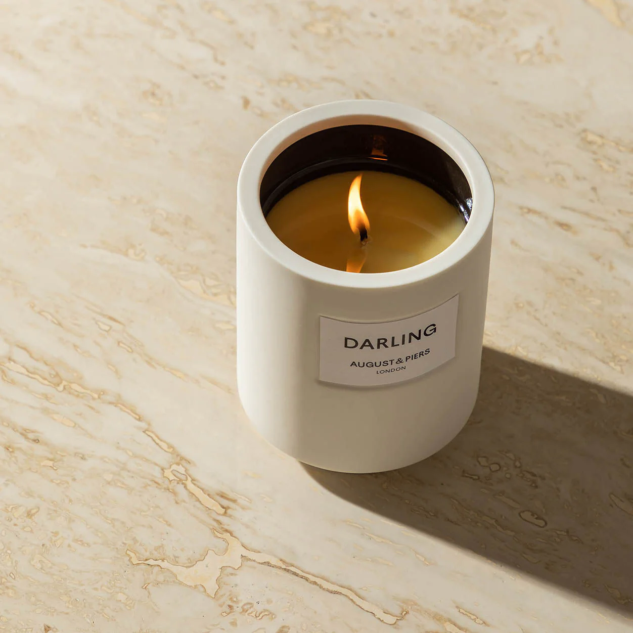 3686-darling-candle-3.webp Darling Candle