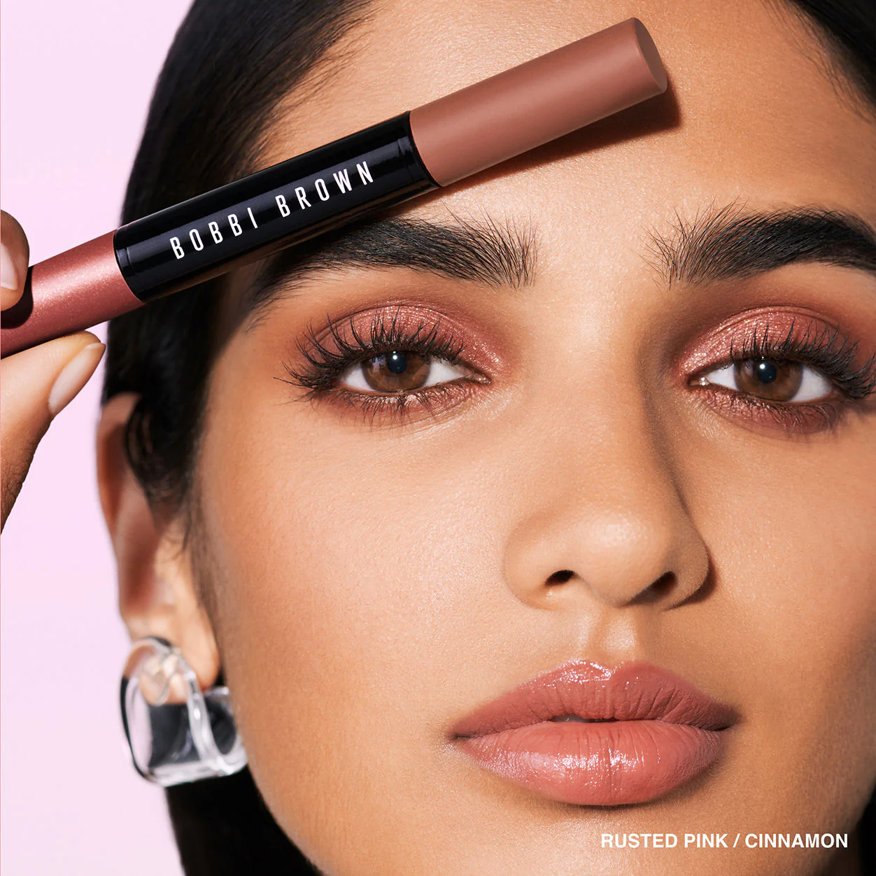 4054-dual-ended-long-wear-cream-shadow-stick-5.webp Dual-Ended Long-Wear Cream Shadow Stick