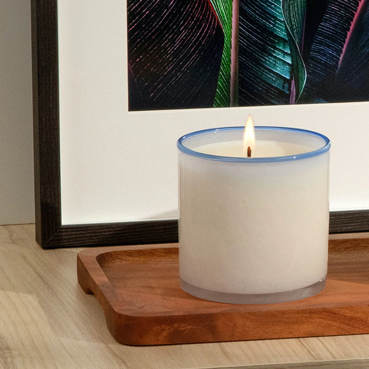 4980-fog-and-mist-signature-candle-10.webp Fog and Mist Signature Candle