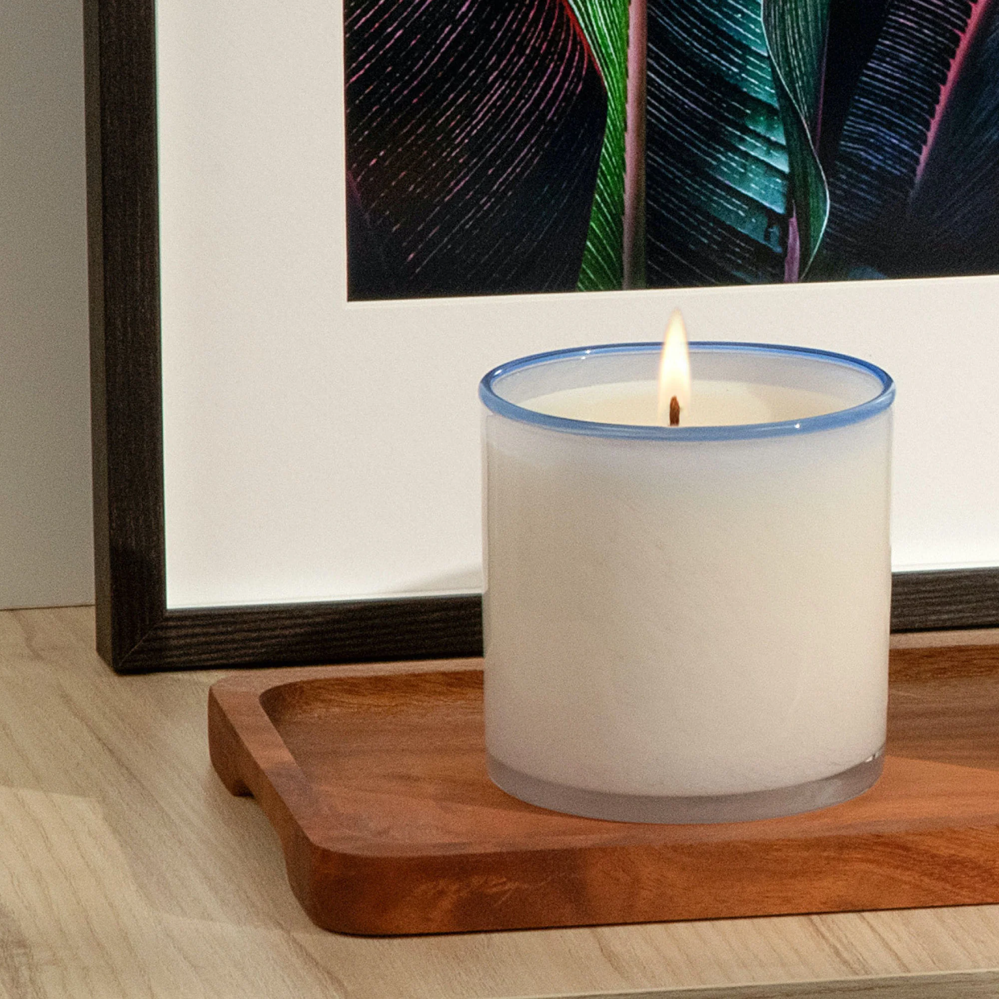 4980-fog-and-mist-signature-candle-4.webp Fog and Mist Signature Candle