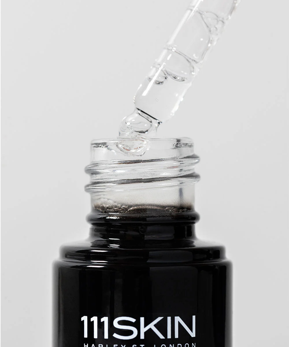 607-black-diamond-vitamin-c-brightening-booster-serum-7.webp Black Diamond Vitamin C Brightening Booster Serum