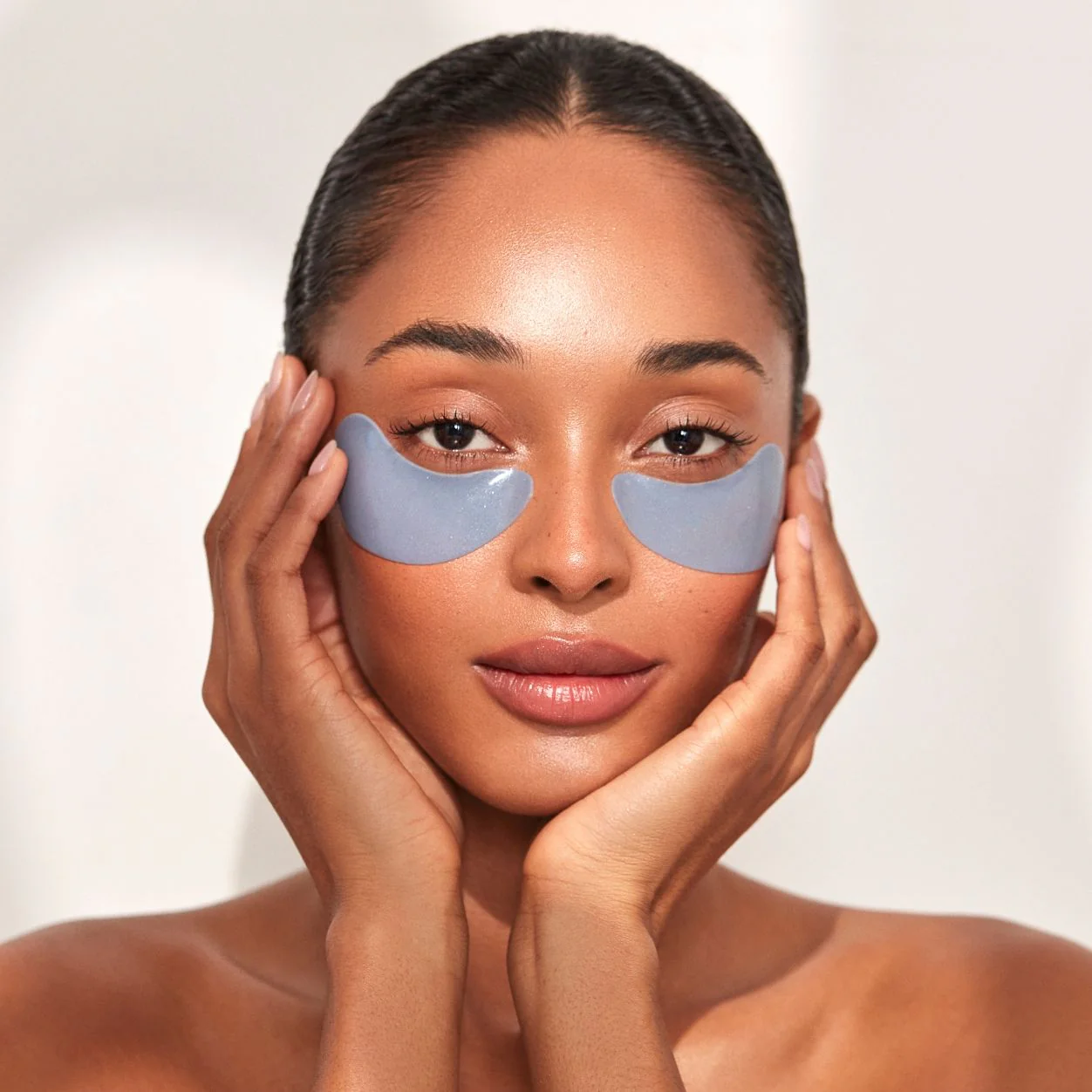 616-cryo-de-puffing-eye-mask-5.webp Cryo De-Puffing Eye Mask