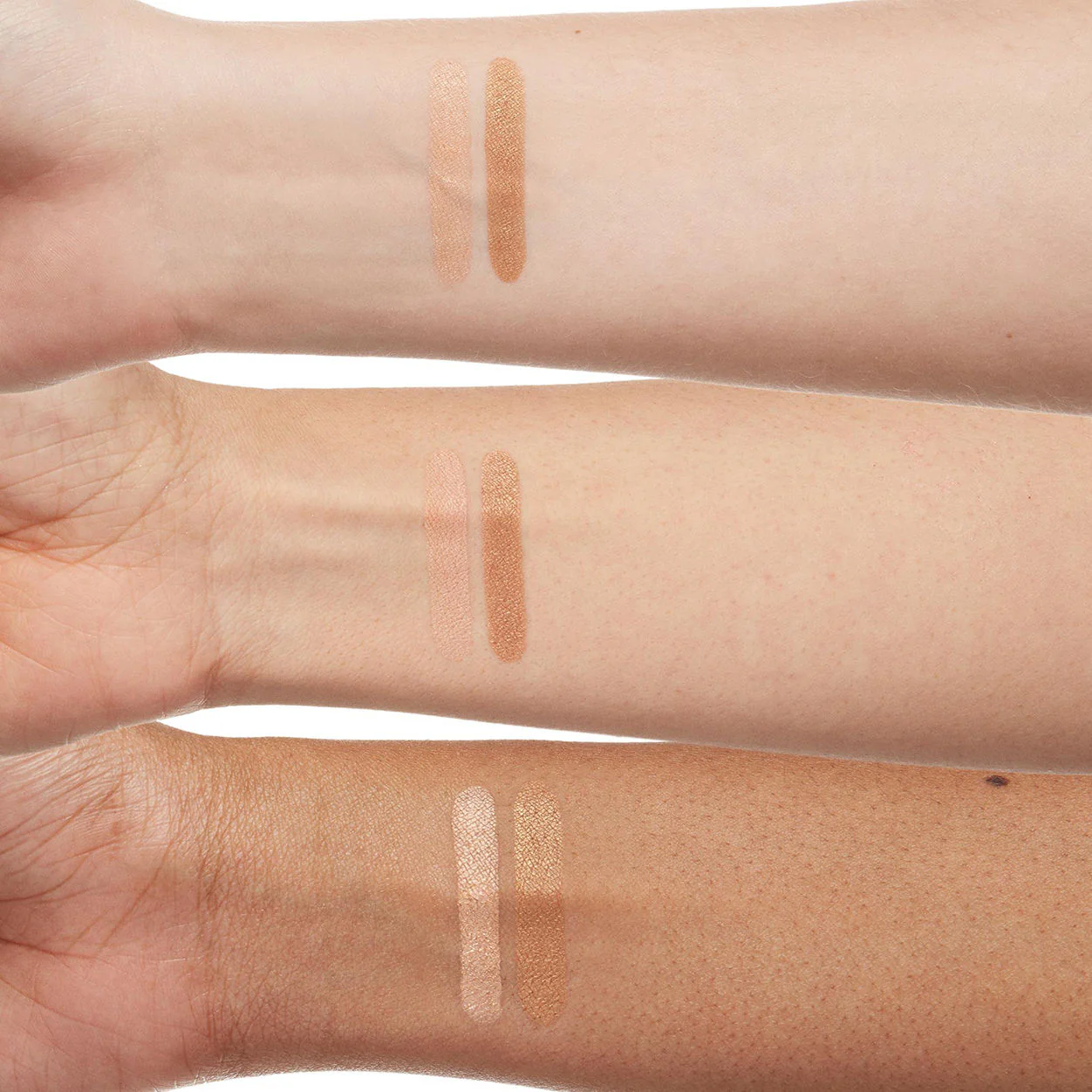 6599-light-and-lift-face-color-duo-2.webp Light and Lift Face Color Duo