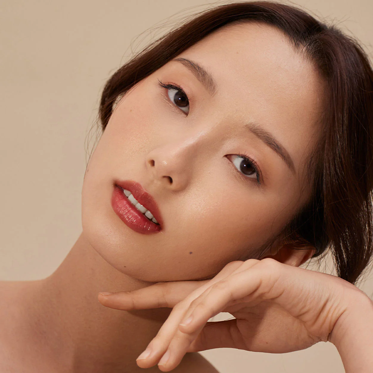 7238-luxury-lip-tint-12.webp Luxury Lip Tint