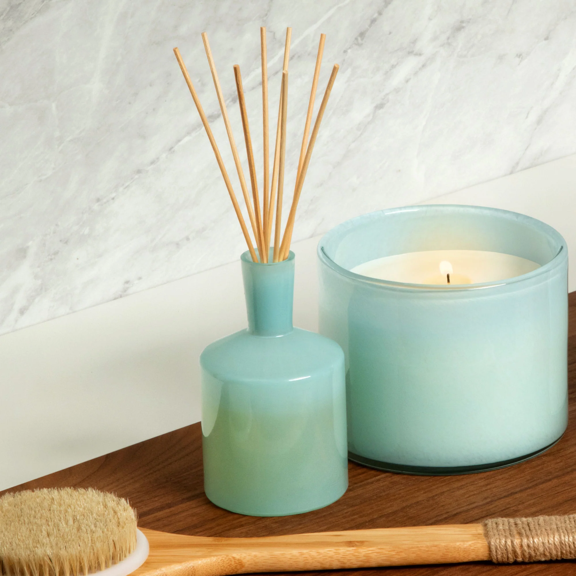 7290-marine-classic-reed-diffuser-6.webp Marine Classic Reed Diffuser