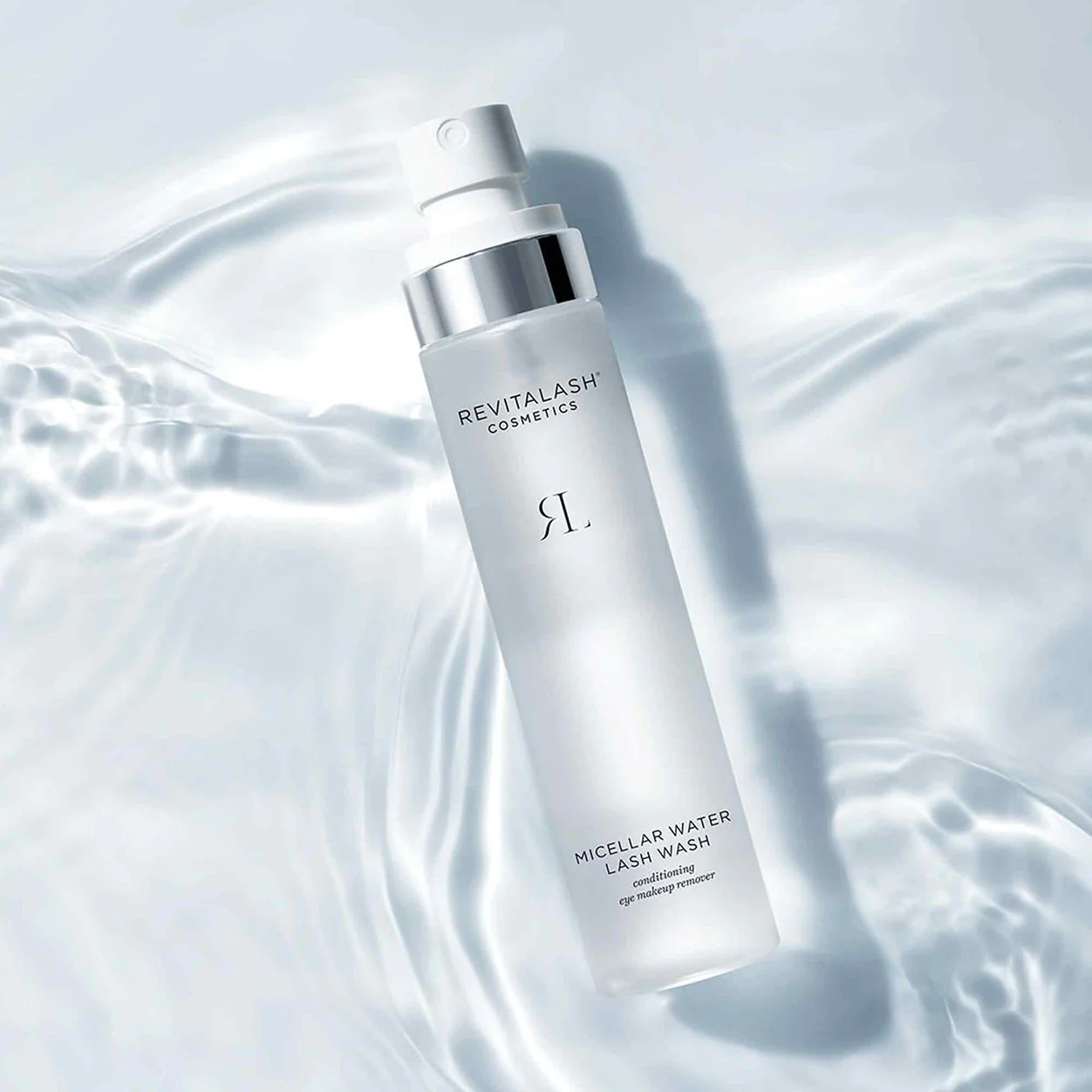 7438-micellar-water-lash-wash-2.webp Micellar Water Lash Wash